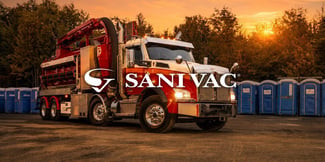 Logo de Sanivac, une entreprise qui utilise BRIX pour centraliser la communication entre ses 568 collaborateurs.